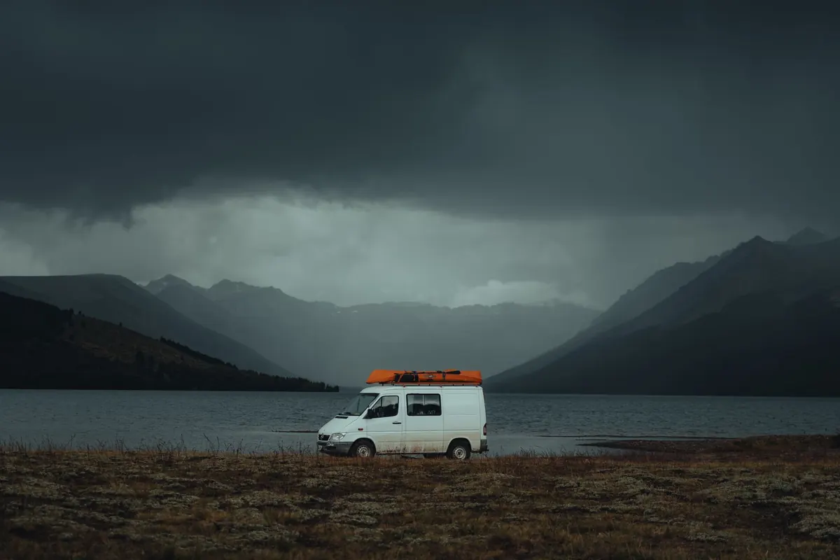 Wild Camping in the Lake District: A Low-Impact Overnight Challenge
